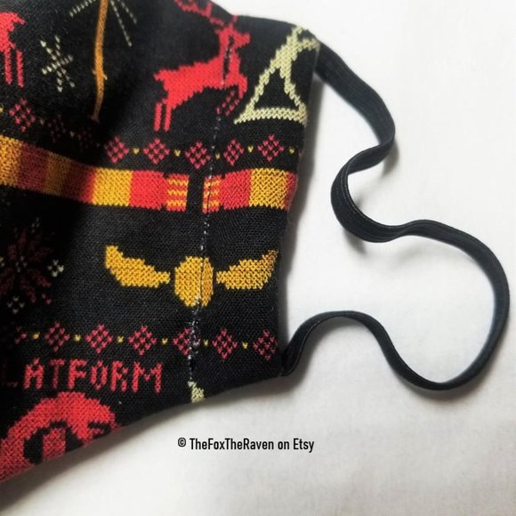 Harry Potter Christmas Fair Isle Fitted Face Mask - Picture 5 of 9
